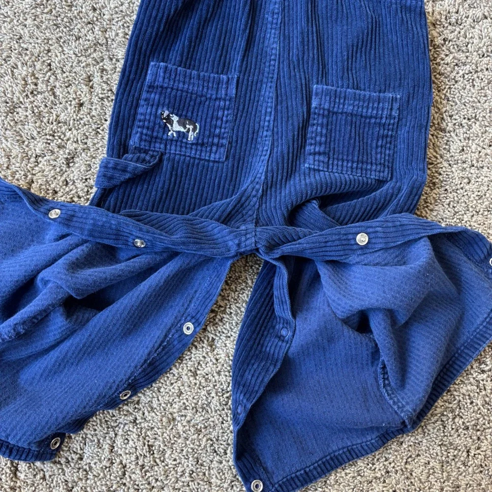 OshKosh Bgosh Navy Blue Corduroy Fire Truck Overalls Cow Embroidery Snap Inseam